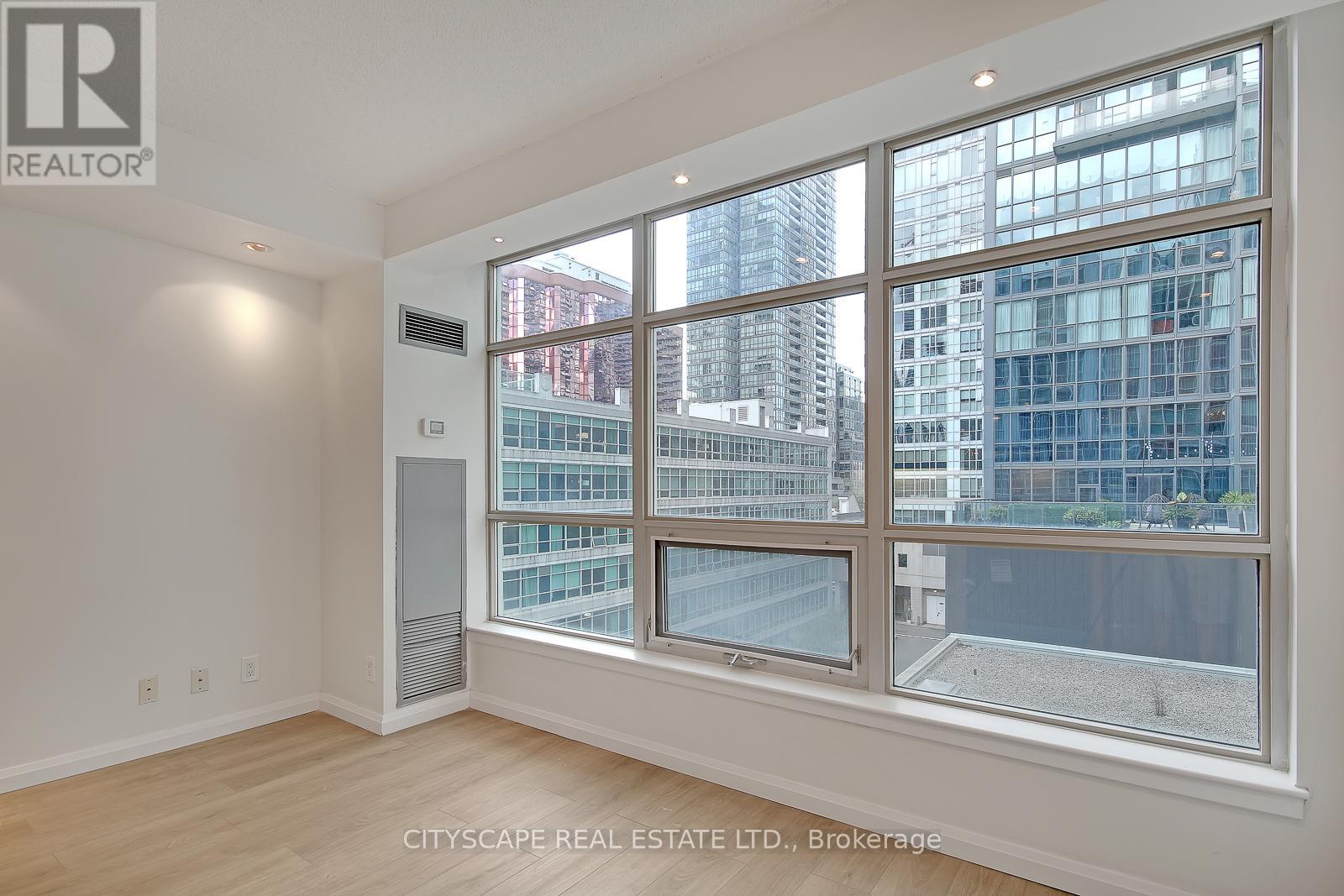 530 - 36 Blue Jays Way, Toronto, Ontario M5V 3T3 - Photo 15 - C12549282