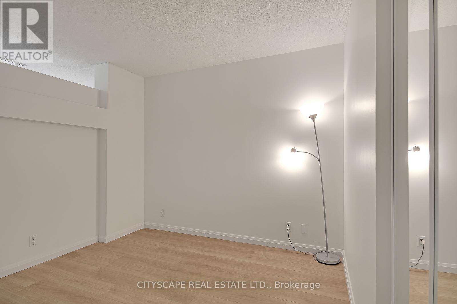 530 - 36 Blue Jays Way, Toronto, Ontario M5V 3T3 - Photo 6 - C12549282