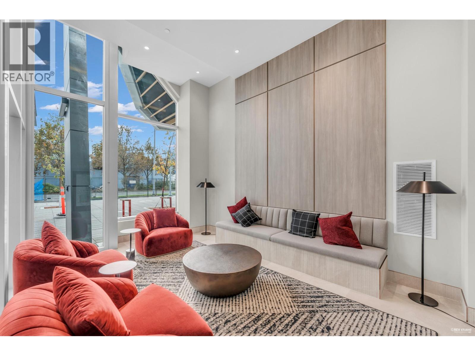 405 7977 LANSDOWNE ROAD, Richmond, British Columbia