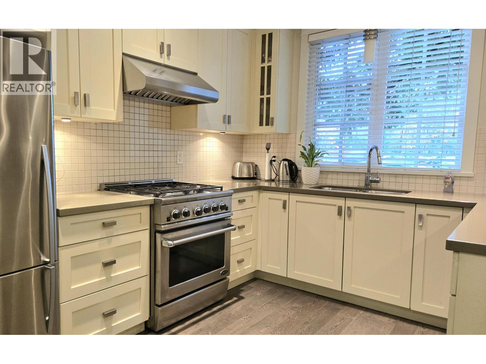 5467 Dunbar Street, Vancouver, British Columbia  V6N 1W4 - Photo 6 - R3067438