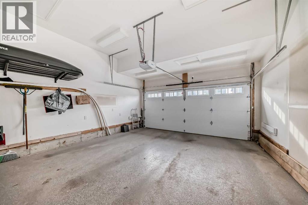 12 West Grove Link Sw, Calgary, Alberta  T3H 6E3 - Photo 36 - A2269918