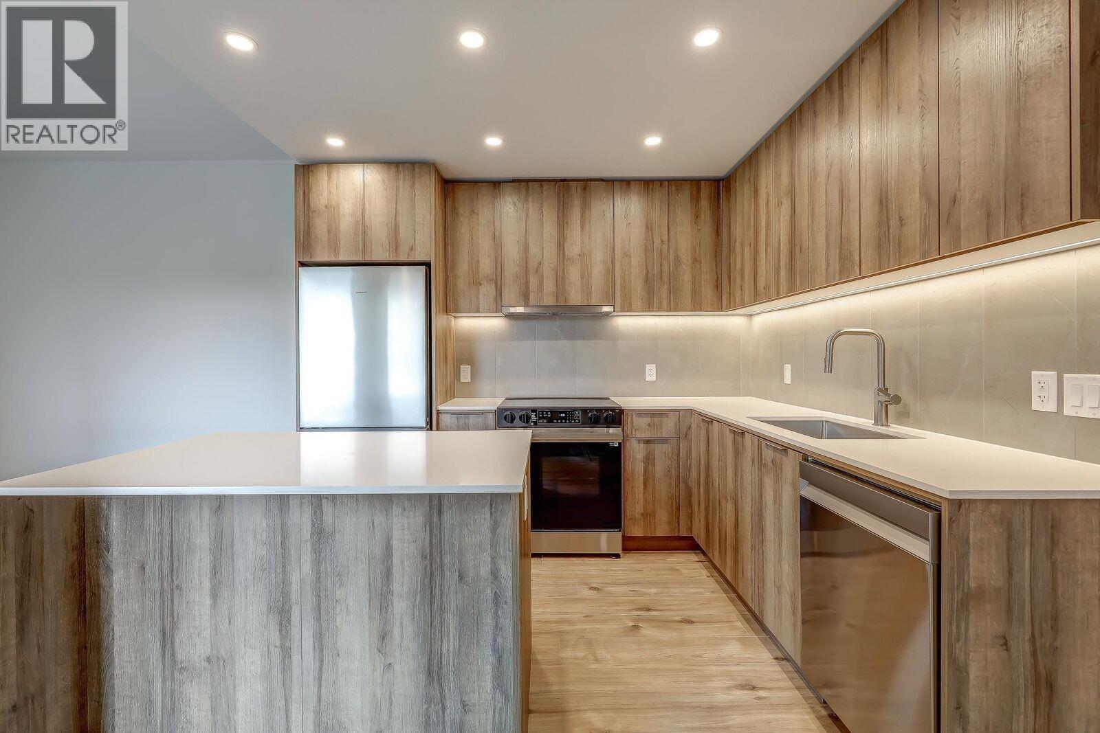 517 3594 Malsum Drive, North Vancouver, British Columbia  V7G 0B5 - Photo 11 - R3068157