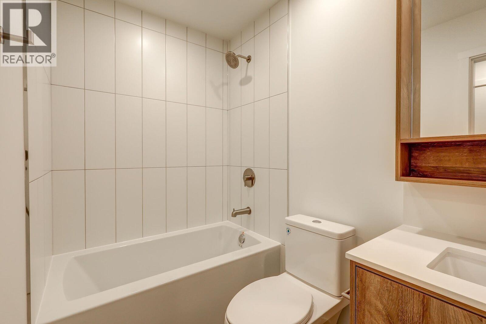 517 3594 Malsum Drive, North Vancouver, British Columbia  V7G 0B5 - Photo 25 - R3068157