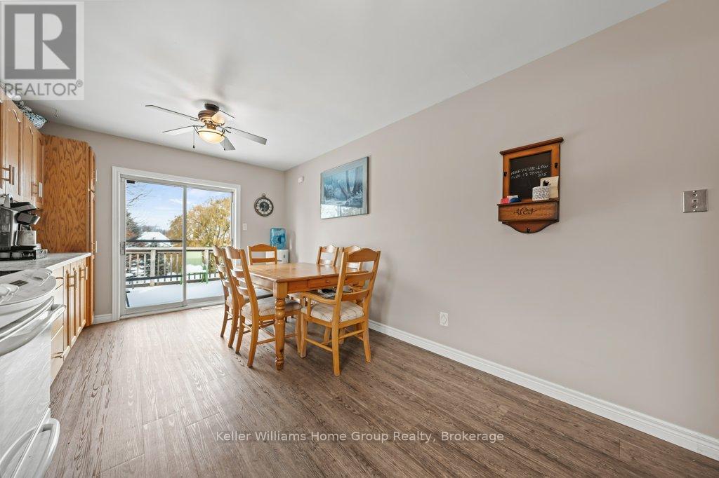 423 King Street E, Wellington North, Ontario  N0G 2L2 - Photo 16 - X12554192