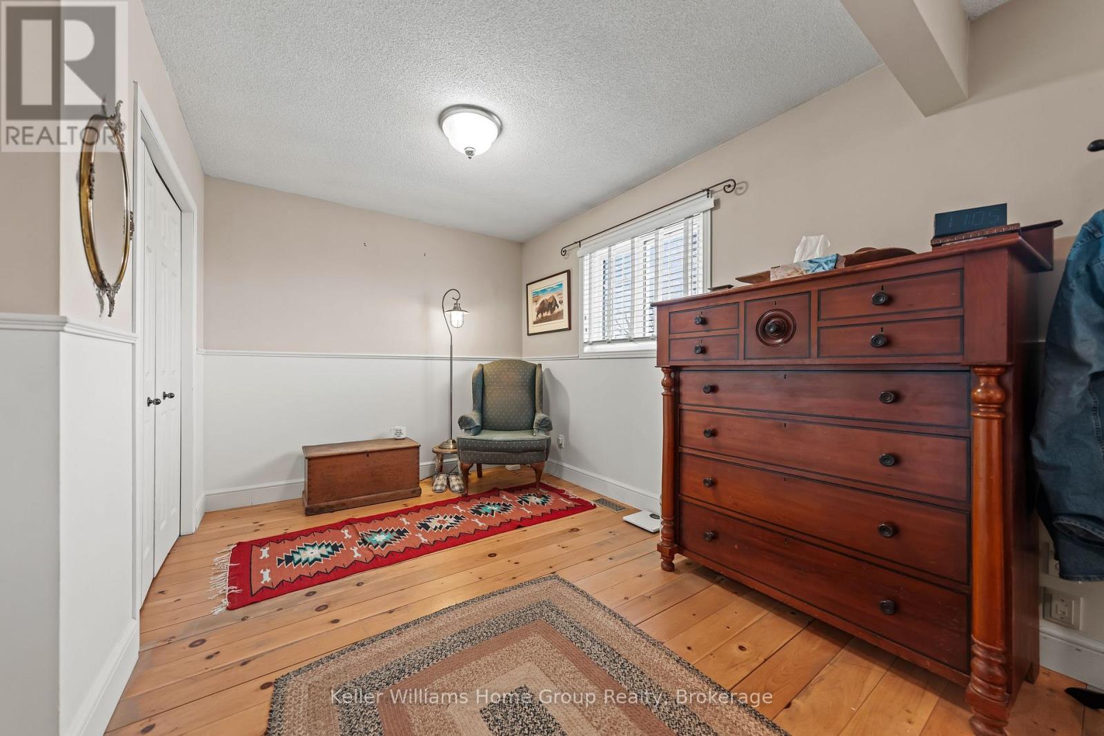 423 King Street E, Wellington North, Ontario  N0G 2L2 - Photo 20 - X12554192