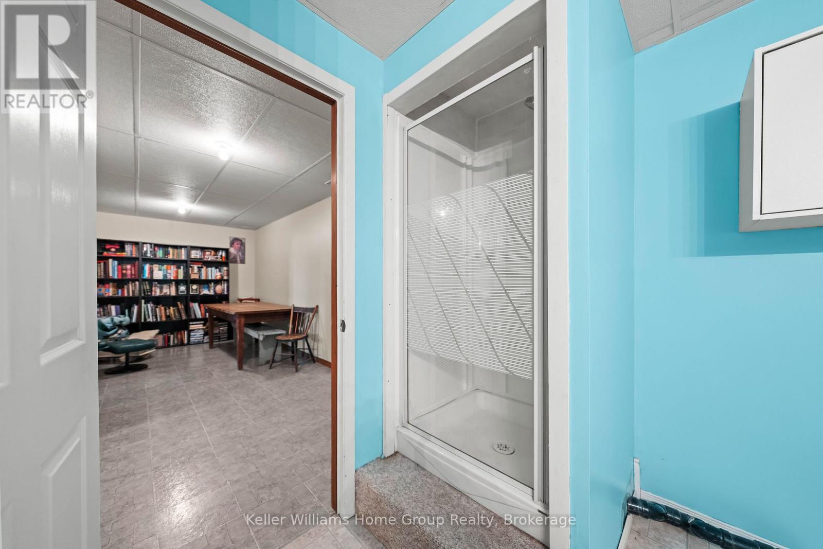 423 King Street E, Wellington North, Ontario  N0G 2L2 - Photo 34 - X12554192