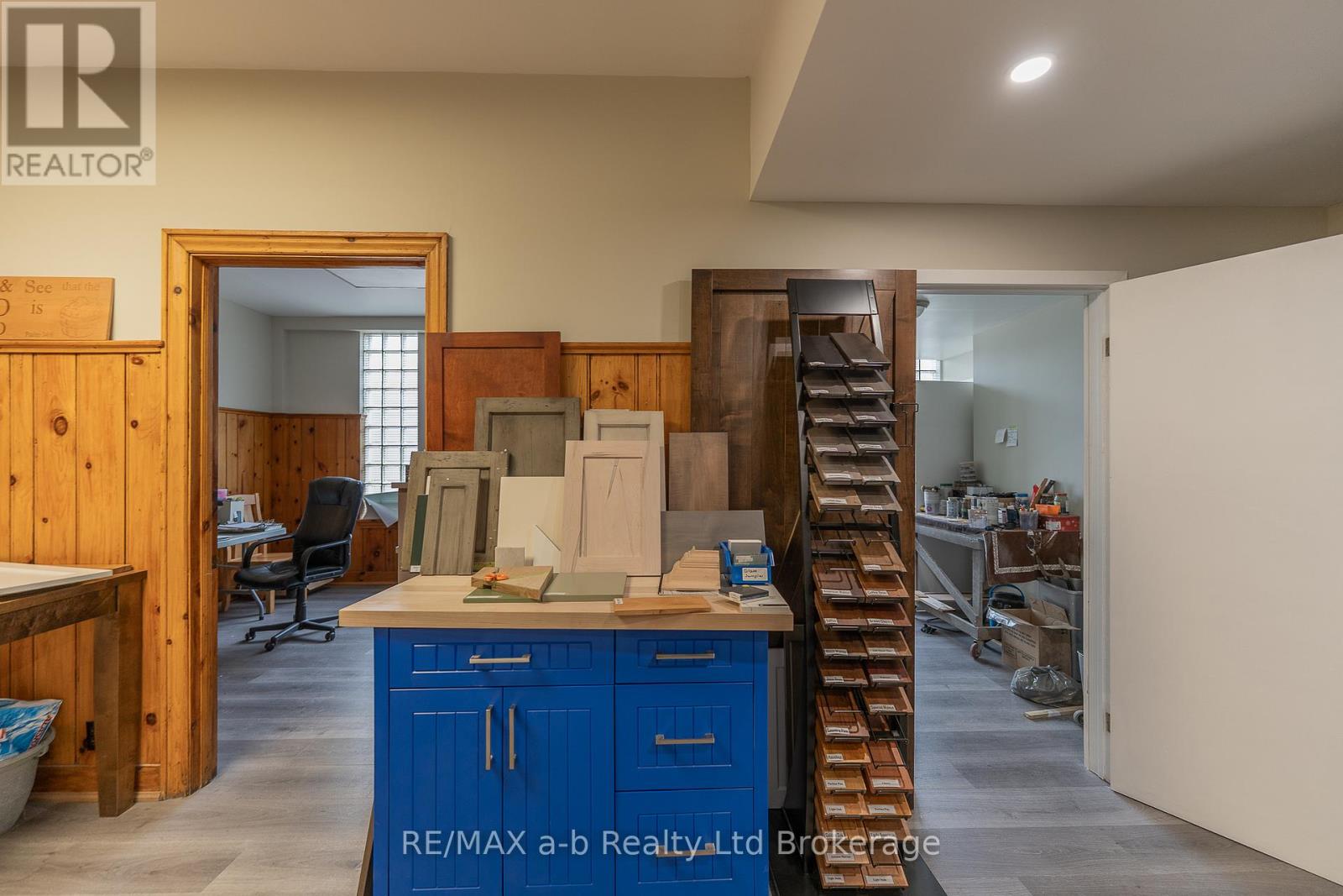 5 Harvey Street, Tillsonburg, Ontario N4G 3J4 - Photo 14 - X12554646