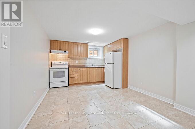 4 Windsor Road, Toronto, Ontario M9R 3E9 - Photo 23 - W12550808