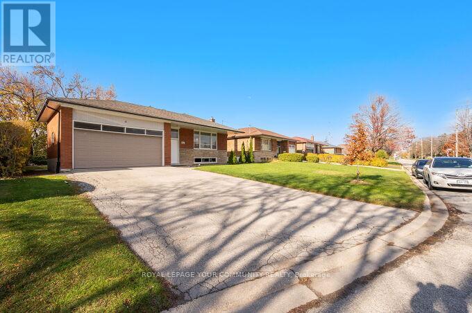 4 Windsor Road, Toronto, Ontario M9R 3E9 - Photo 1 - W12550808