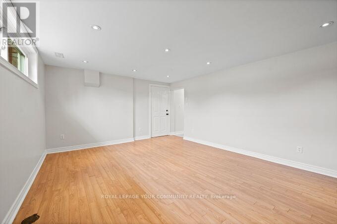 4 Windsor Road, Toronto, Ontario M9R 3E9 - Photo 24 - W12550808