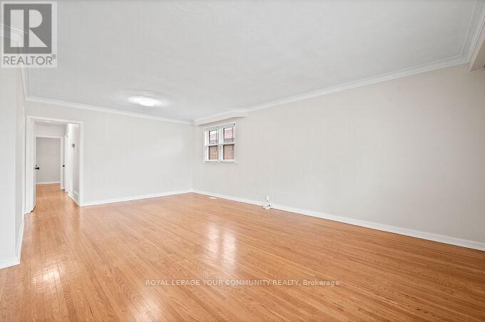 4 Windsor Road, Toronto, Ontario M9R 3E9 - Photo 8 - W12550808