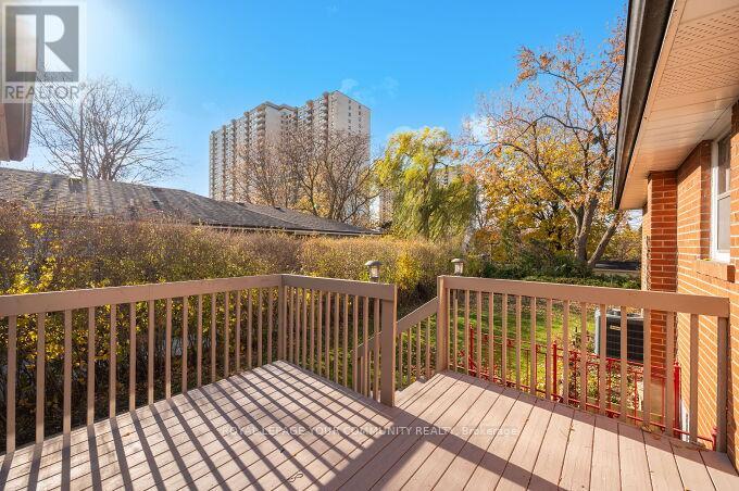 4 Windsor Road, Toronto, Ontario M9R 3E9 - Photo 37 - W12550808