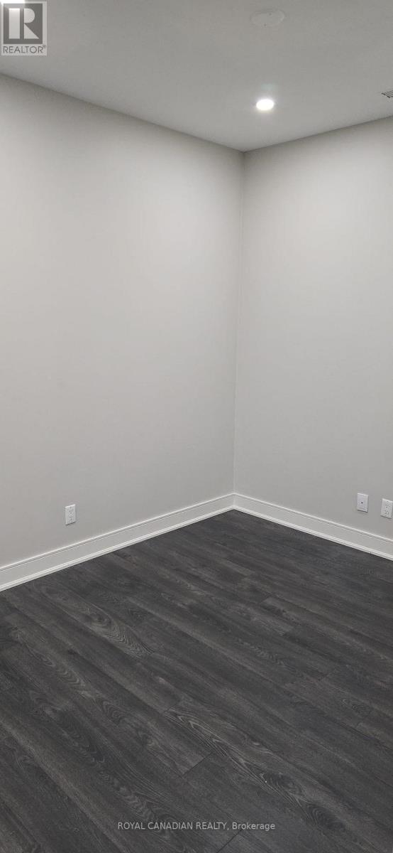 913 - 150 Main Street W, Hamilton, Ontario  L8P 1H8 - Photo 14 - X12548644