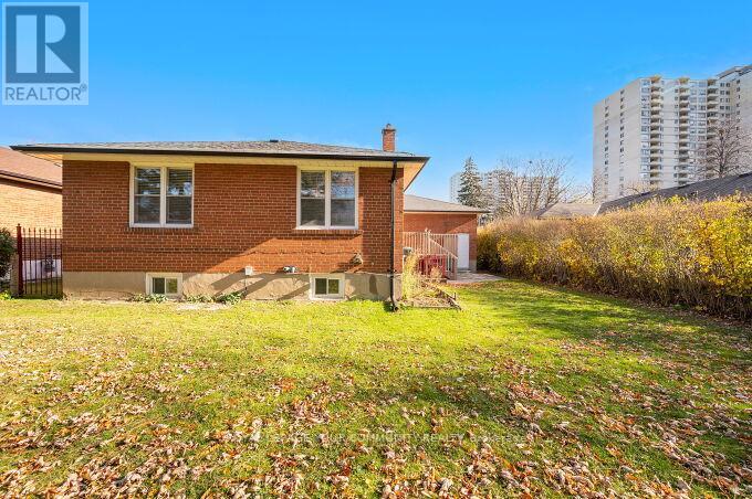 4 Windsor Road, Toronto, Ontario M9R 3E9 - Photo 36 - W12550808