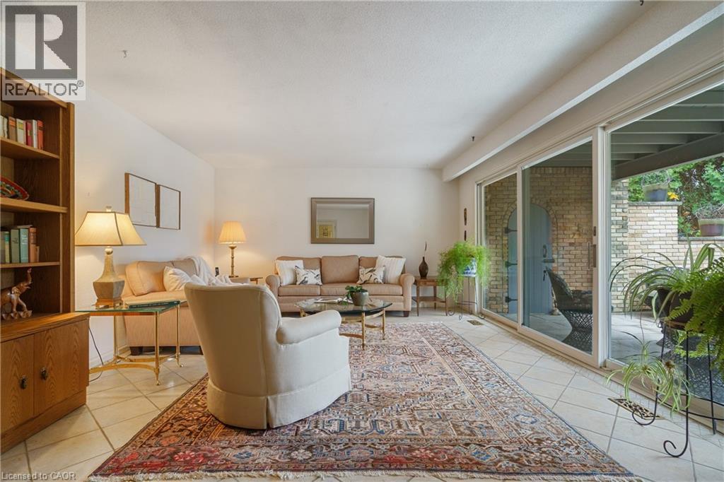 2 Walnut Grove, Dundas, Ontario L9H 3M4 - Photo 28 - 40788881