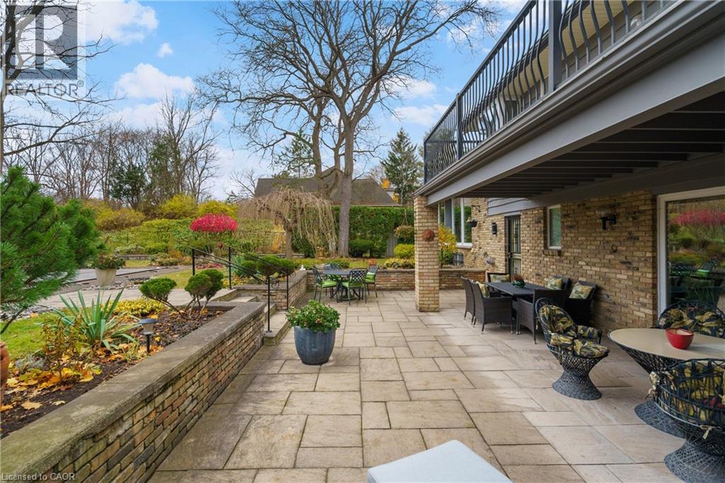 2 Walnut Grove, Dundas, Ontario L9H 3M4 - Photo 31 - 40788881