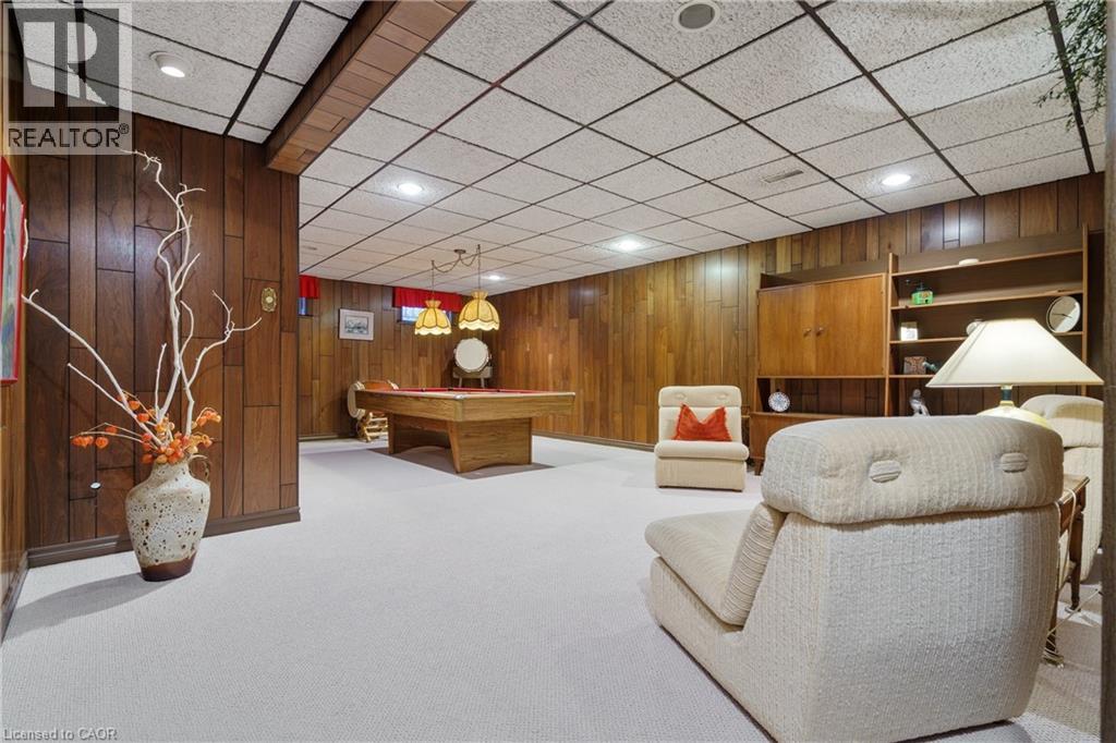 2 Walnut Grove, Dundas, Ontario L9H 3M4 - Photo 33 - 40788881