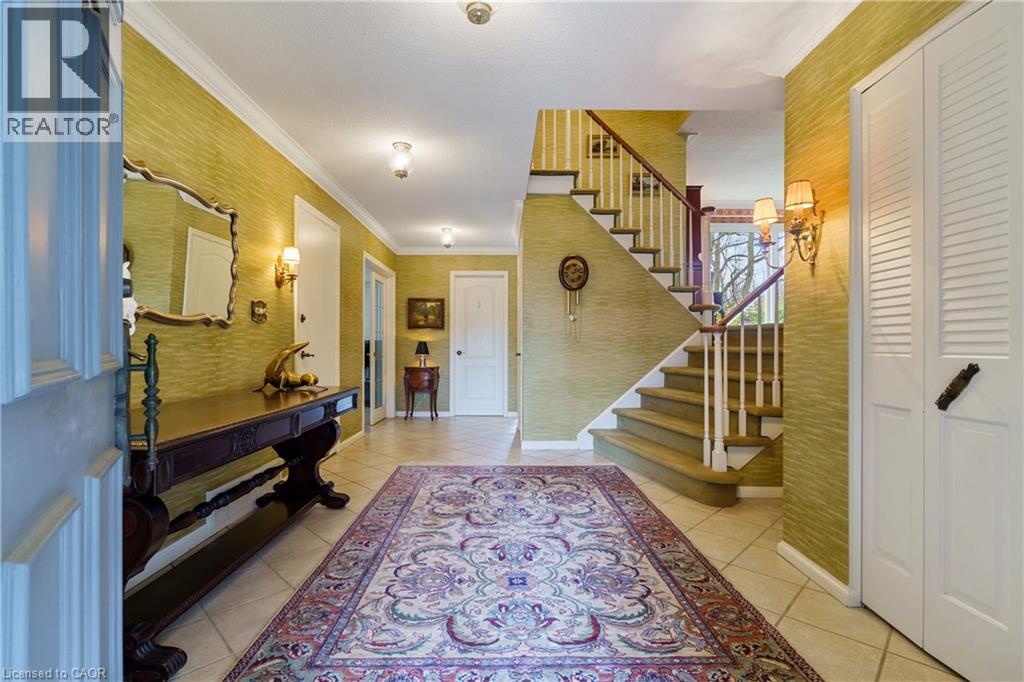 2 Walnut Grove, Dundas, Ontario L9H 3M4 - Photo 5 - 40788881