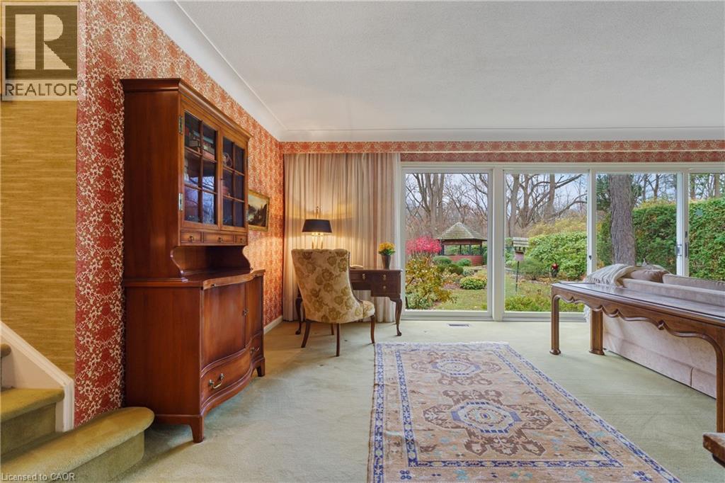 2 Walnut Grove, Dundas, Ontario L9H 3M4 - Photo 7 - 40788881