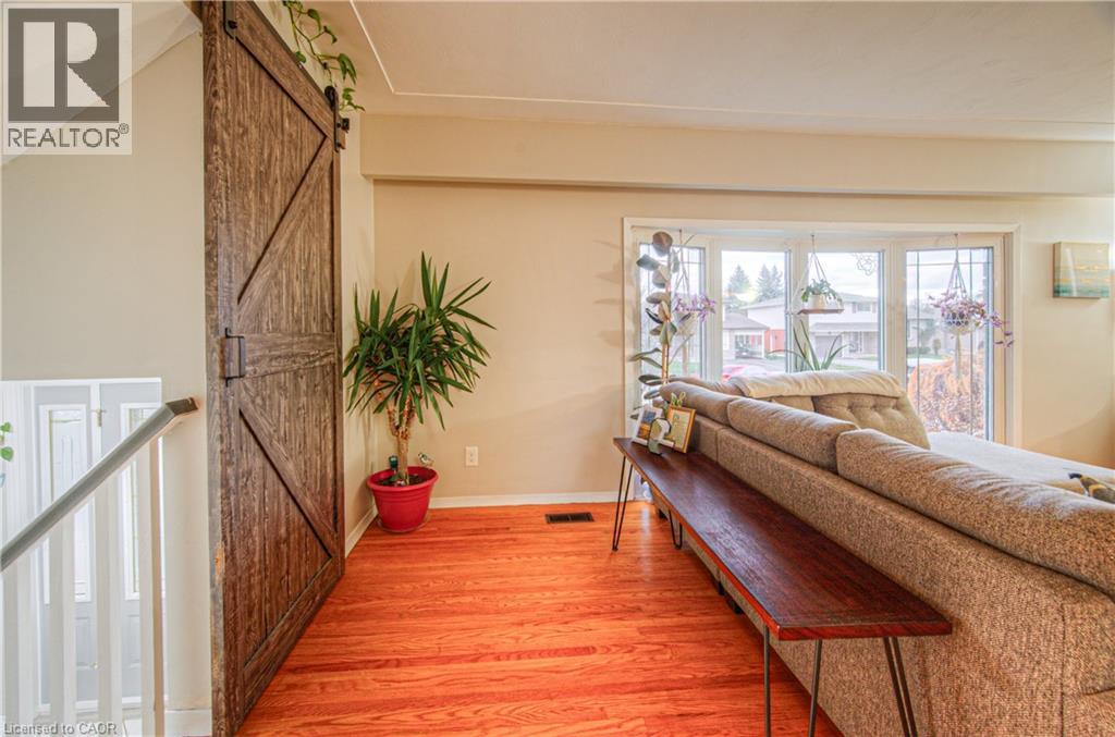 148 Strathcona Crescent, Kitchener, Ontario N2B 2W9 - Photo 10 - 40788730