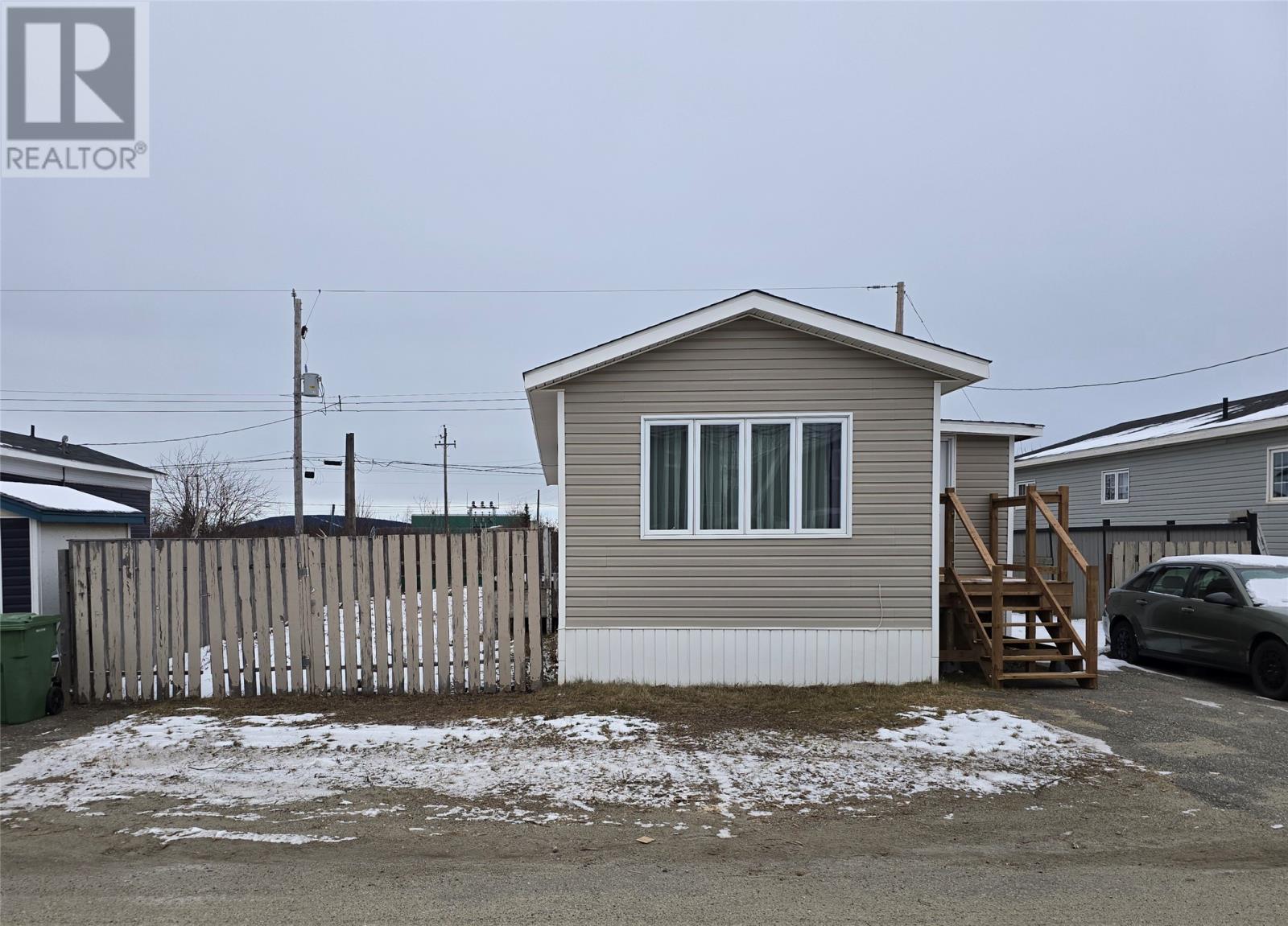 25 Walsh Avenue, Wabush, Newfoundland & Labrador  A0R 1B0 - Photo 1 - 1292697