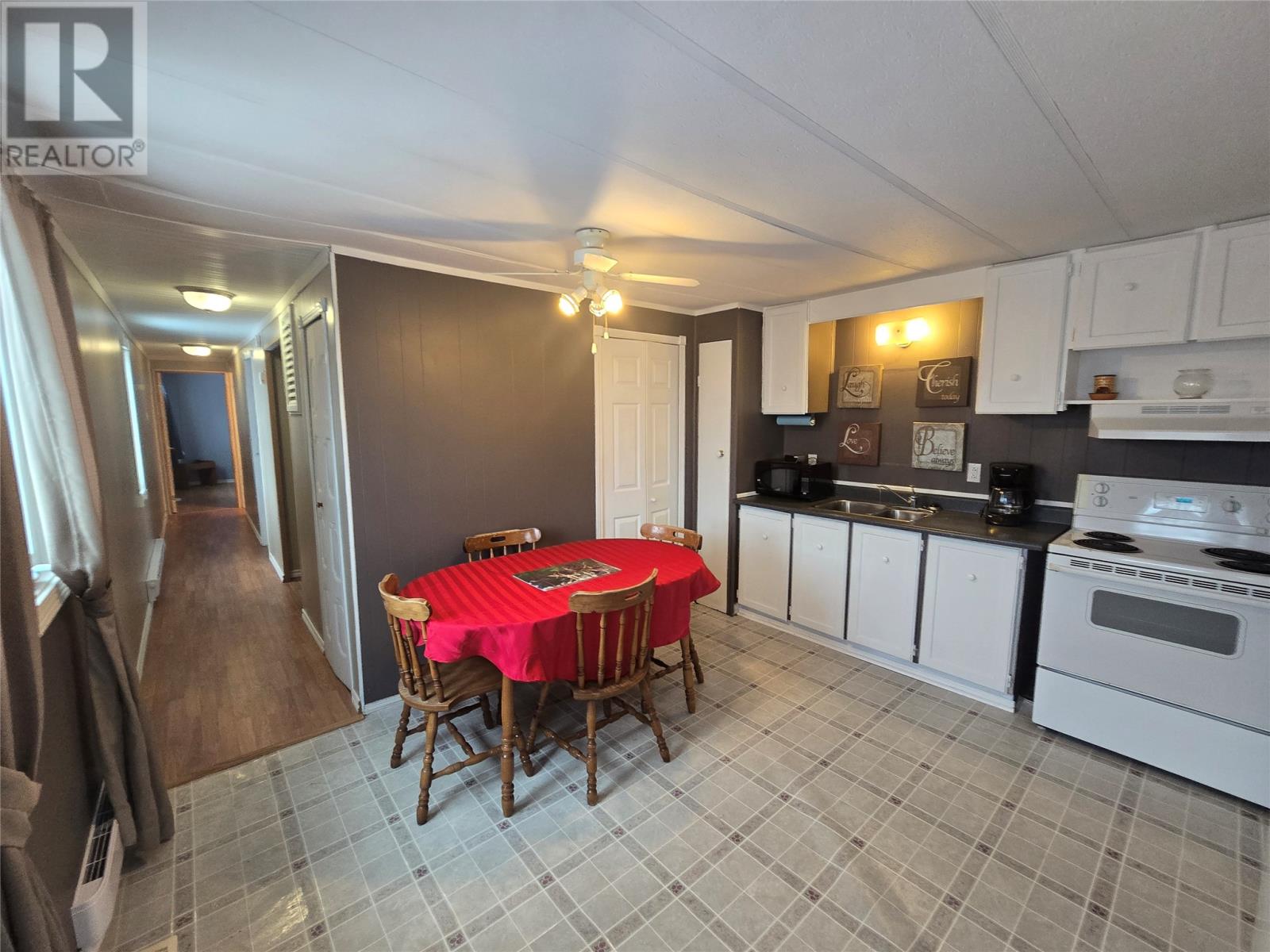 25 Walsh Avenue, Wabush, Newfoundland & Labrador  A0R 1B0 - Photo 11 - 1292697