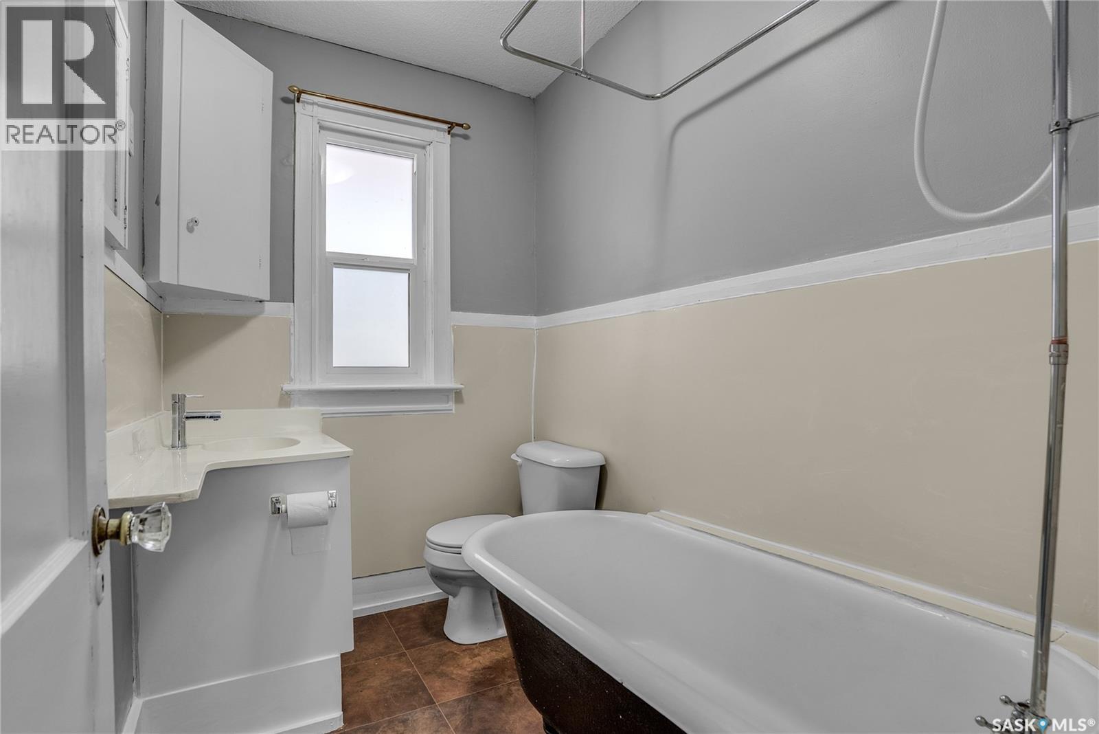 107 28th Street W, Saskatoon, Saskatchewan  S7L 0K1 - Photo 16 - SK024242