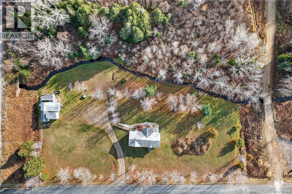 309 Morrison, Beresford, New Brunswick  E8K 2H8 - Photo 10 - NB130214