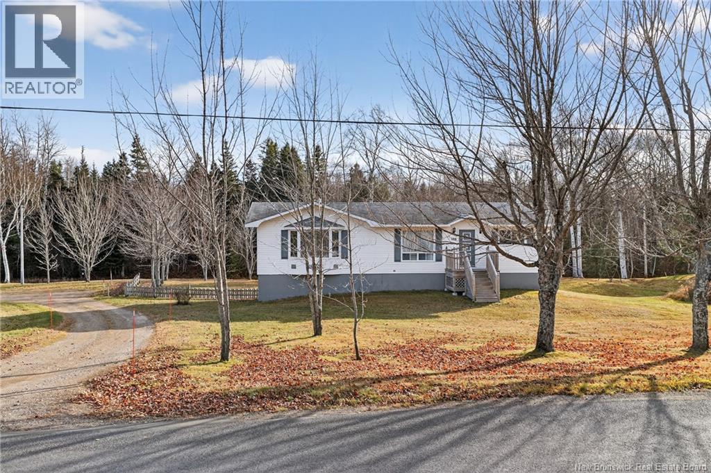 309 Morrison, Beresford, New Brunswick  E8K 2H8 - Photo 11 - NB130214