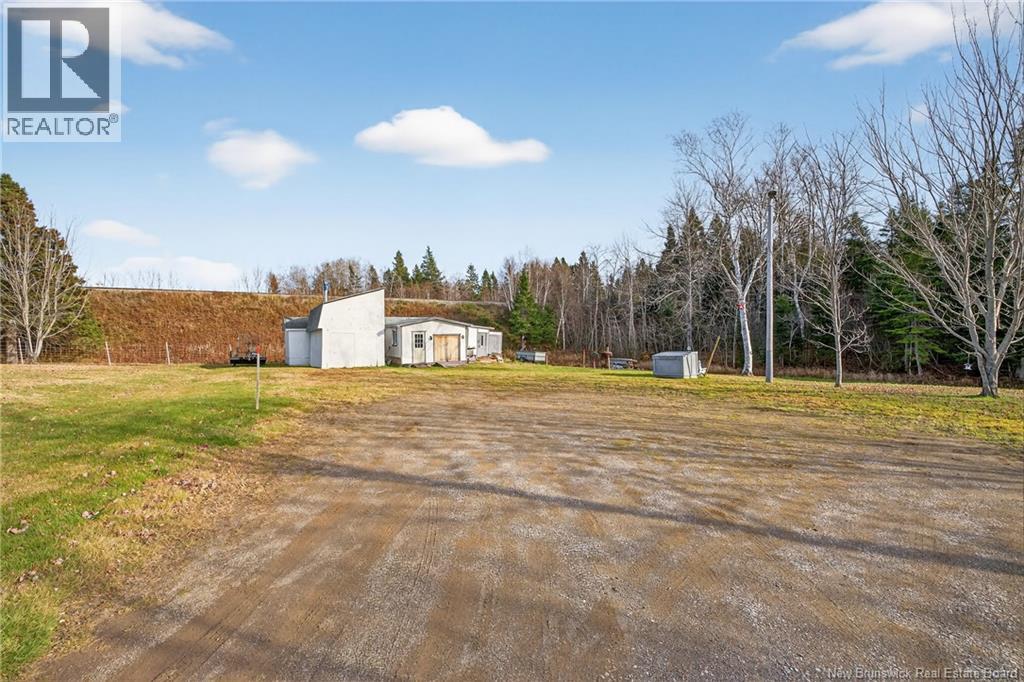 309 Morrison, Beresford, New Brunswick  E8K 2H8 - Photo 25 - NB130214