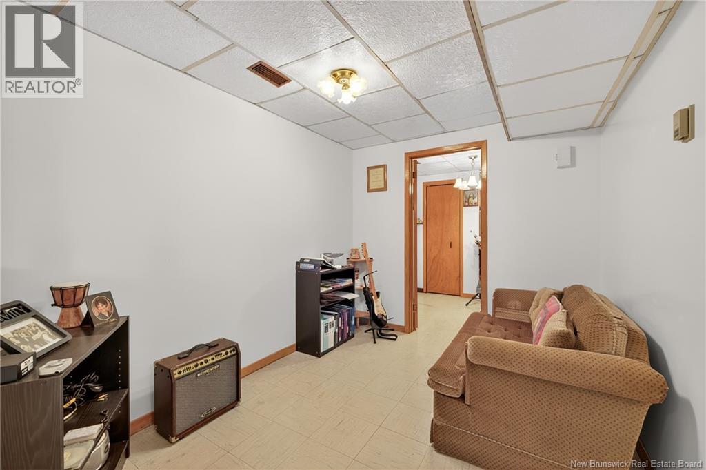 309 Morrison, Beresford, New Brunswick  E8K 2H8 - Photo 41 - NB130214