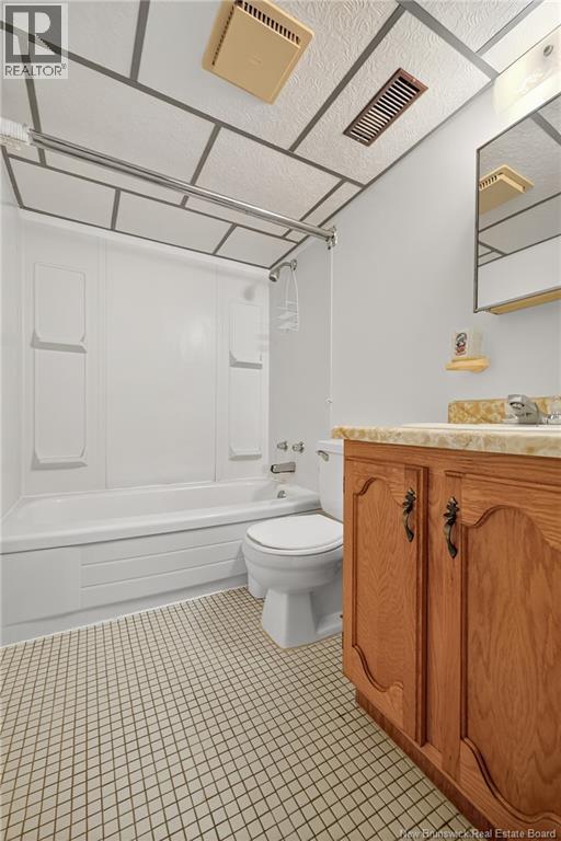 309 Morrison, Beresford, New Brunswick  E8K 2H8 - Photo 42 - NB130214