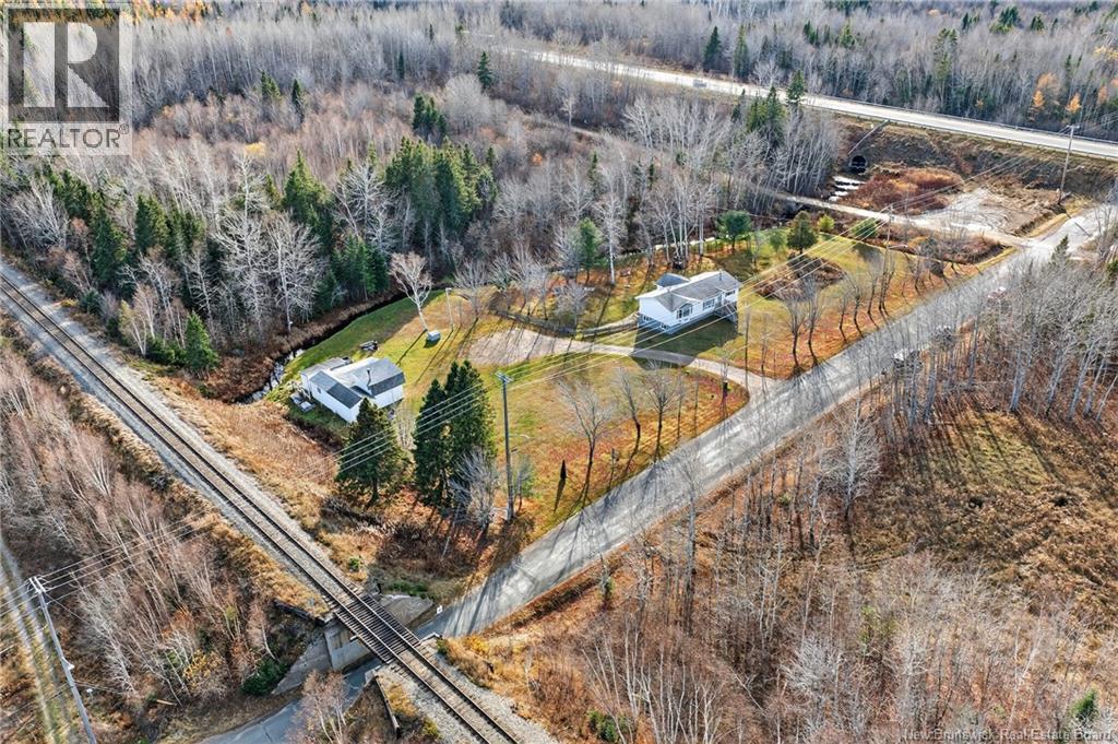 309 Morrison, Beresford, New Brunswick  E8K 2H8 - Photo 7 - NB130214