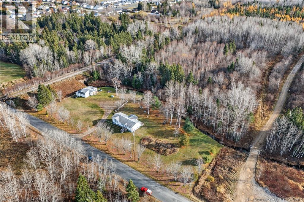 309 Morrison, Beresford, New Brunswick  E8K 2H8 - Photo 9 - NB130214
