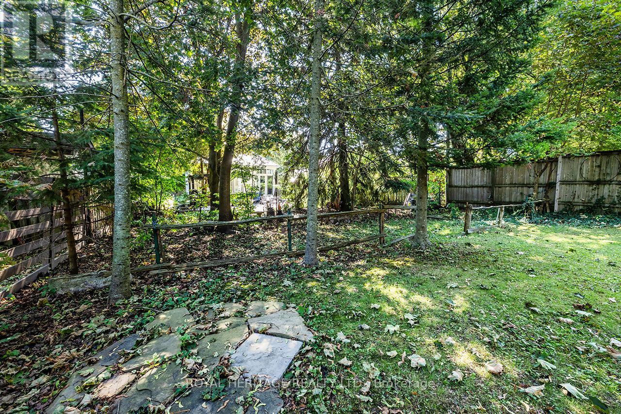 39 Kelsonia Avenue, Toronto, Ontario  M1M 1B2 - Photo 16 - E12425482