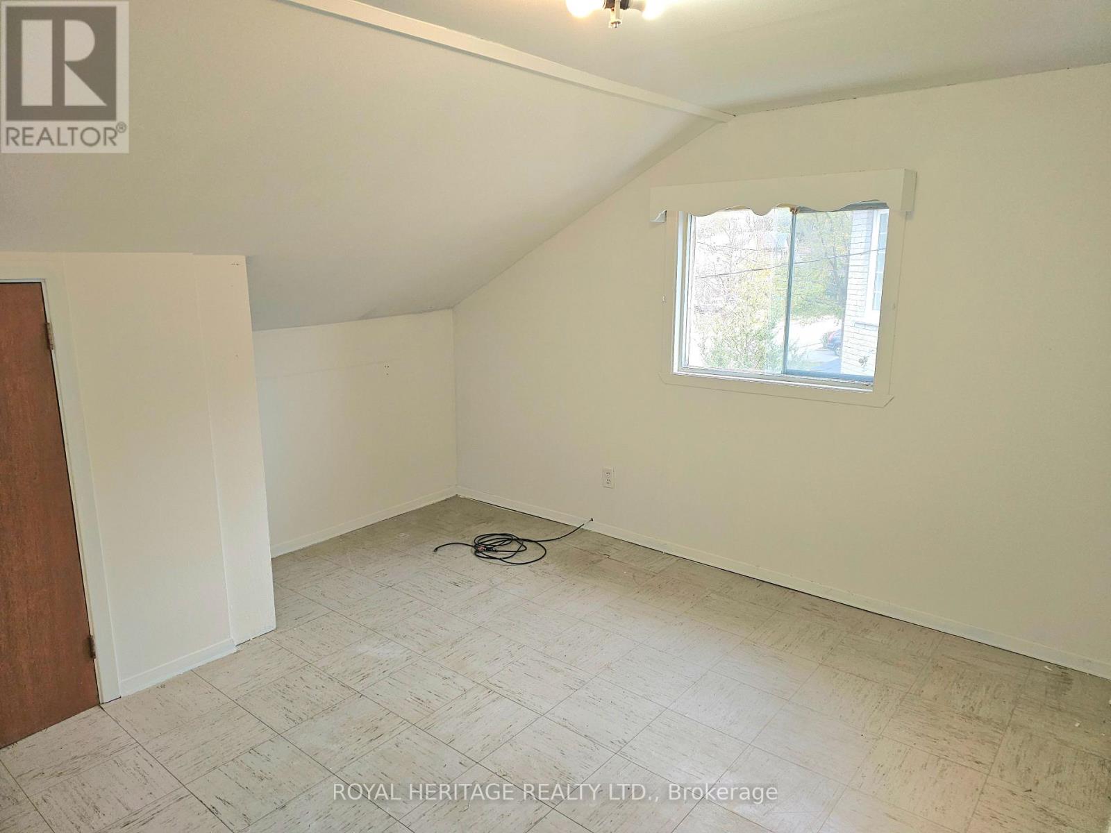 39 Kelsonia Avenue, Toronto, Ontario  M1M 1B2 - Photo 10 - E12425482