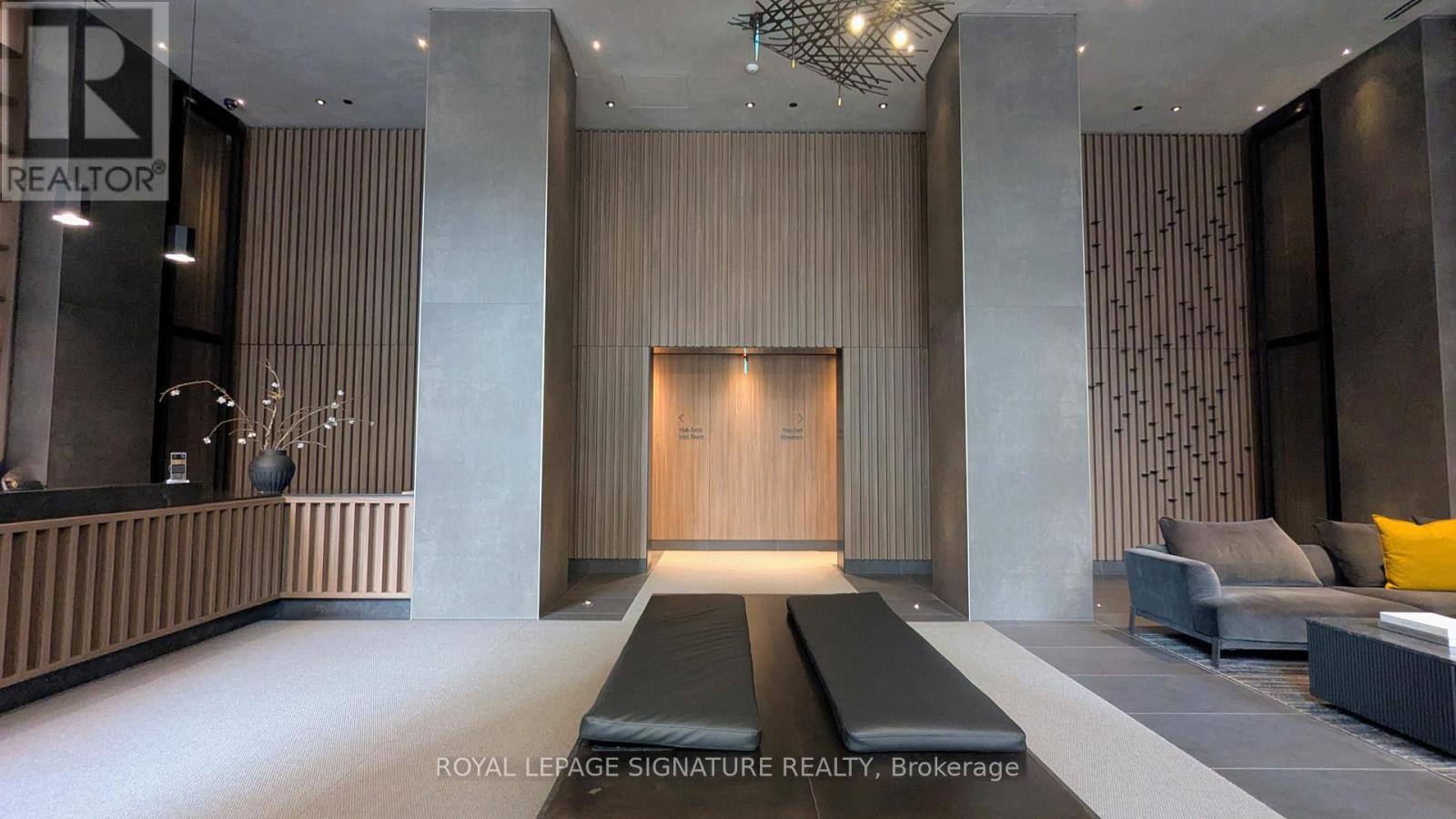 1706 - 55 Charles Street E, Toronto, Ontario M4Y 1S9 - Photo 4 - C12554508