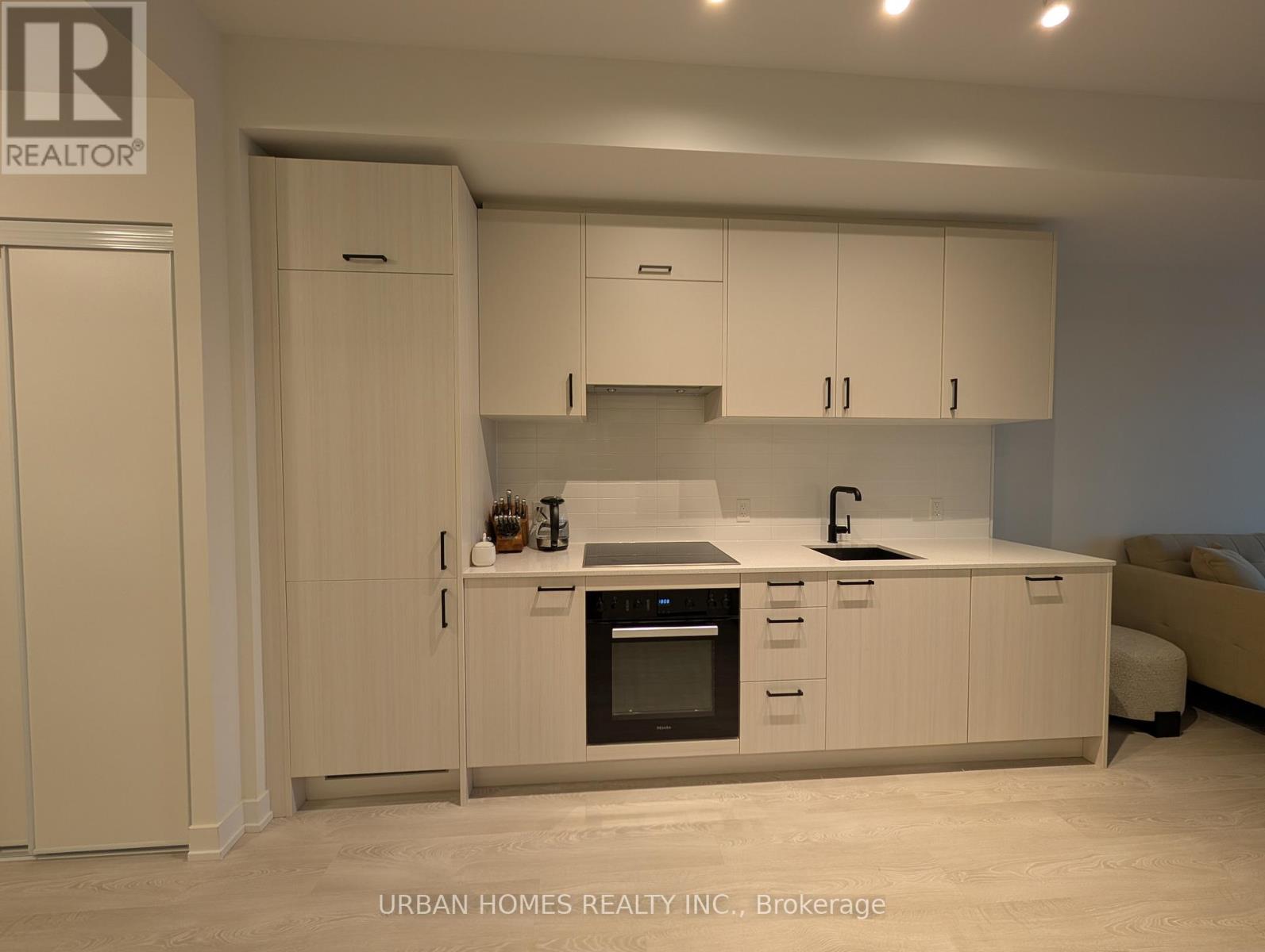 418 - 1 Kyle Lowry Road, Toronto, Ontario  M3C 0S6 - Photo 4 - C12554532