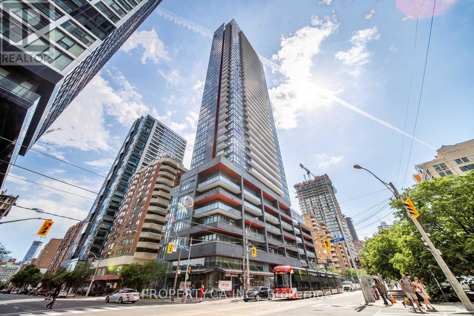 2002 - 159 Dundas Street E, Toronto, Ontario  M5B 0A9 - Photo 24 - C12554548