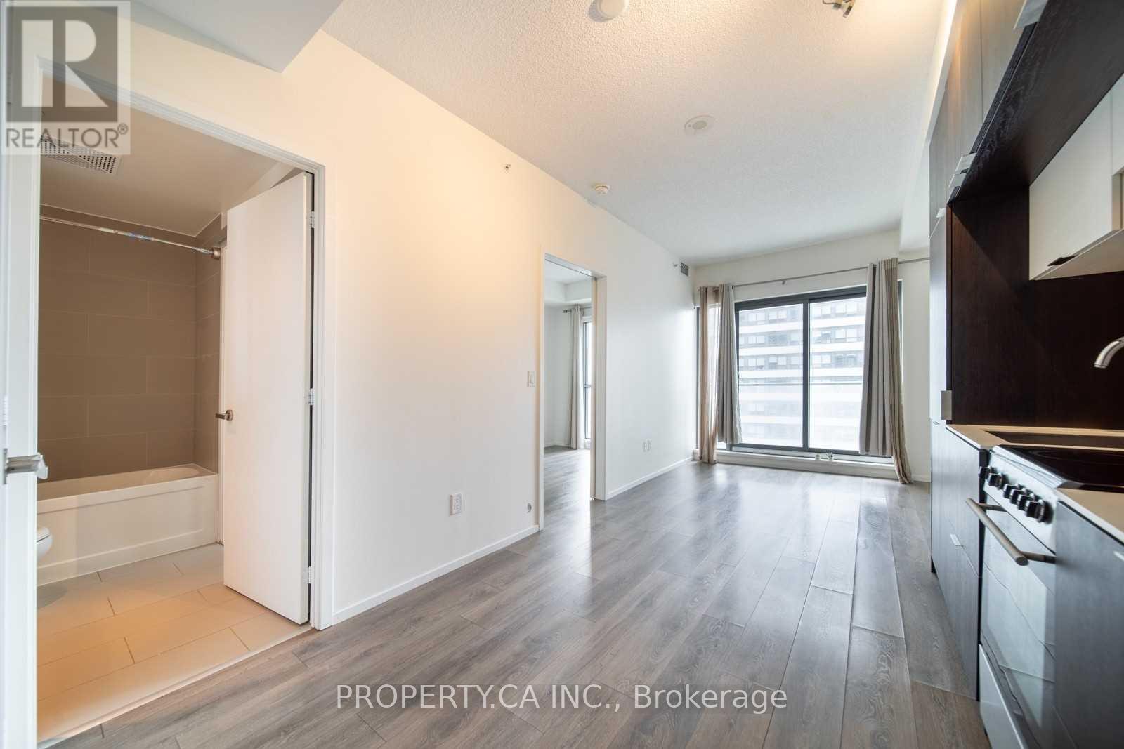 2002 - 159 Dundas Street E, Toronto, Ontario  M5B 0A9 - Photo 3 - C12554548