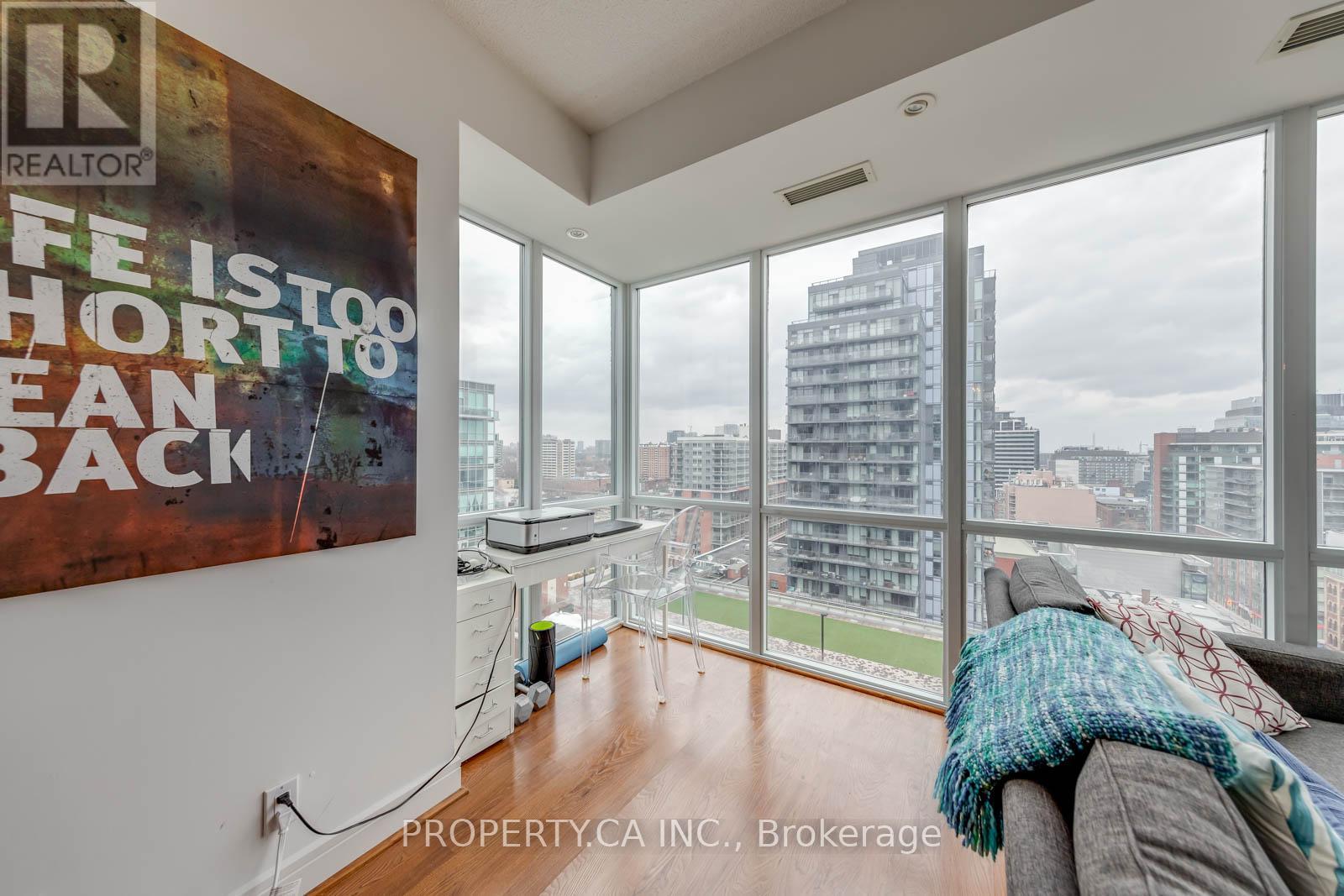 1408 - 112 George Street, Toronto, Ontario  M5A 4C8 - Photo 14 - C12554564