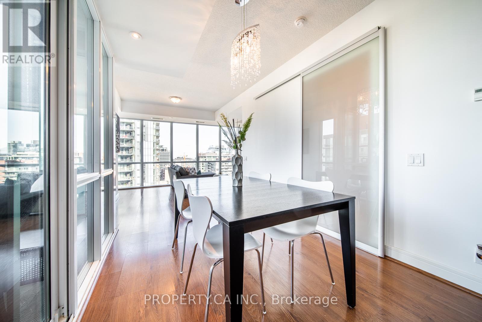 1408 - 112 George Street, Toronto, Ontario  M5A 4C8 - Photo 16 - C12554564