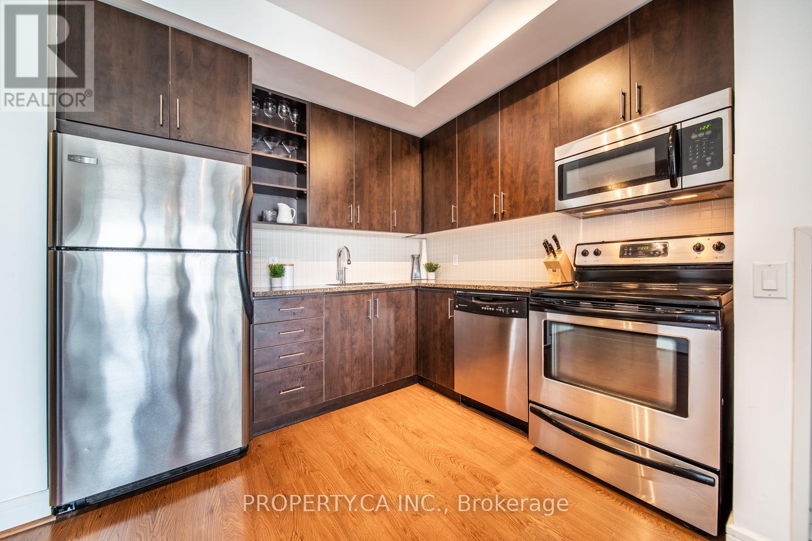 1408 - 112 George Street, Toronto, Ontario  M5A 4C8 - Photo 2 - C12554564