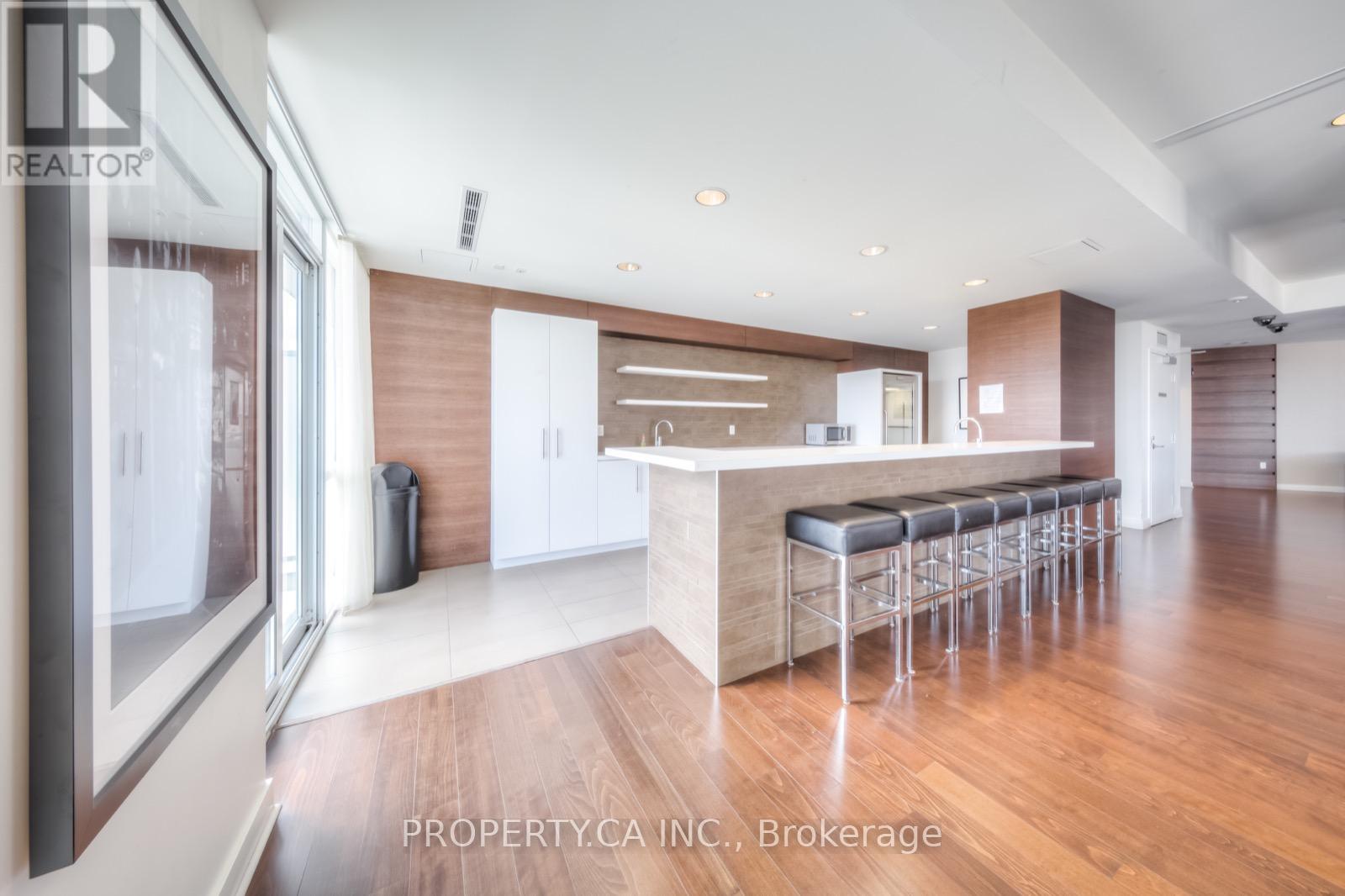 1408 - 112 George Street, Toronto, Ontario  M5A 4C8 - Photo 20 - C12554564