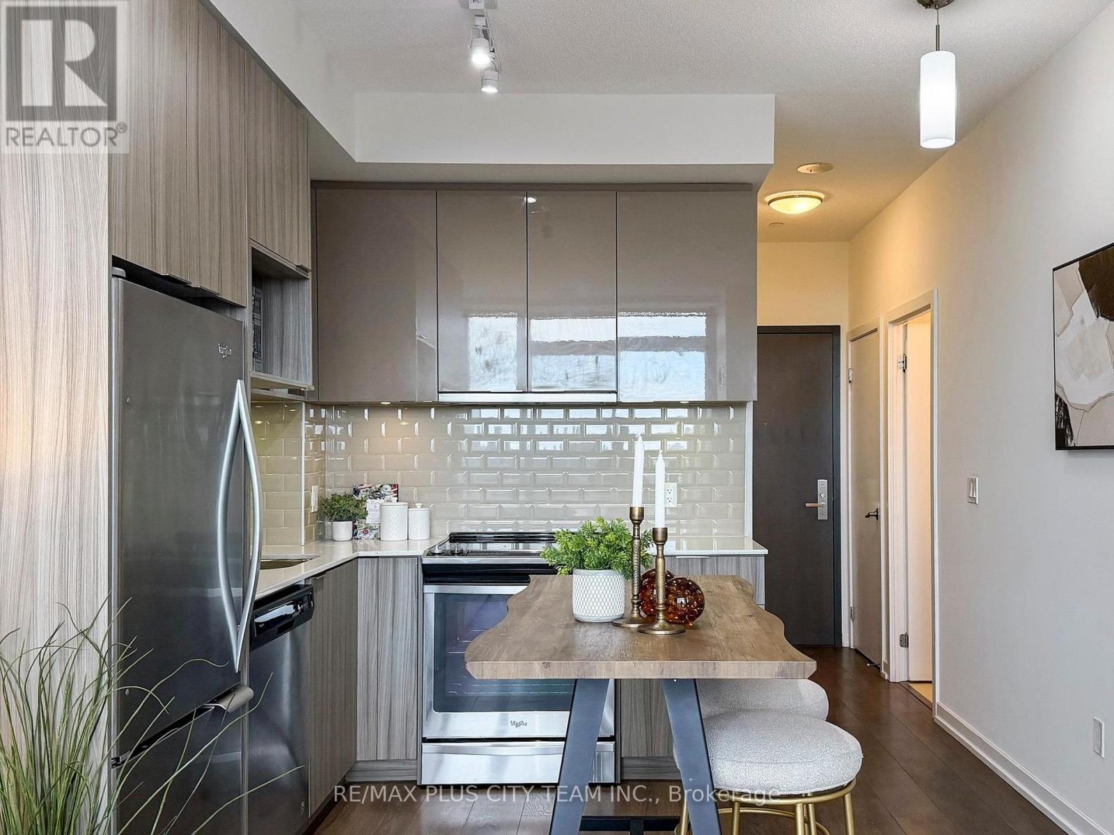 621 - 52 Forest Manor Road, Toronto, Ontario  M2J 0E2 - Photo 9 - C12554568