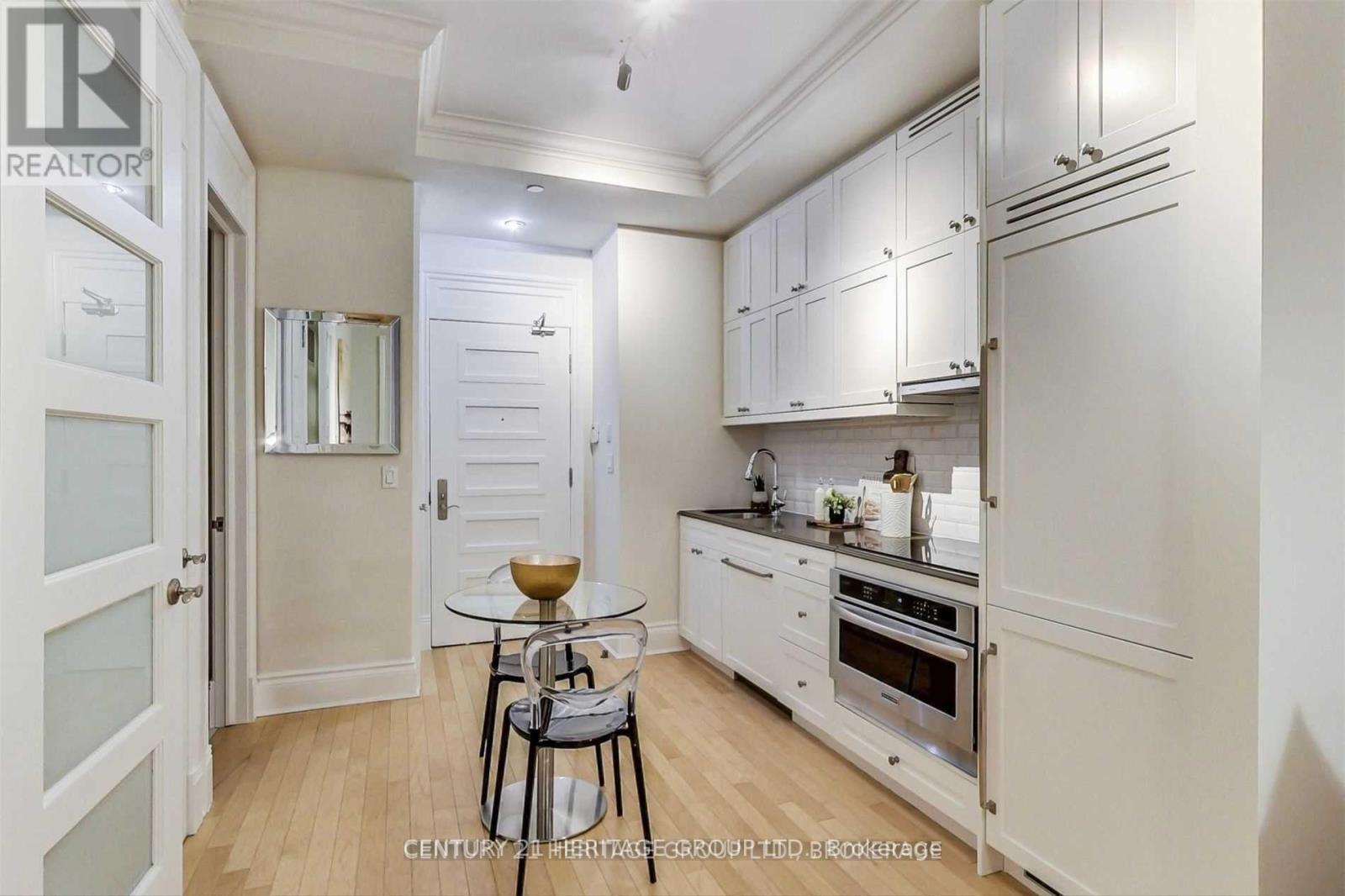 445 - 22 Leader Lane, Toronto, Ontario  M5E 0B2 - Photo 7 - C12554594