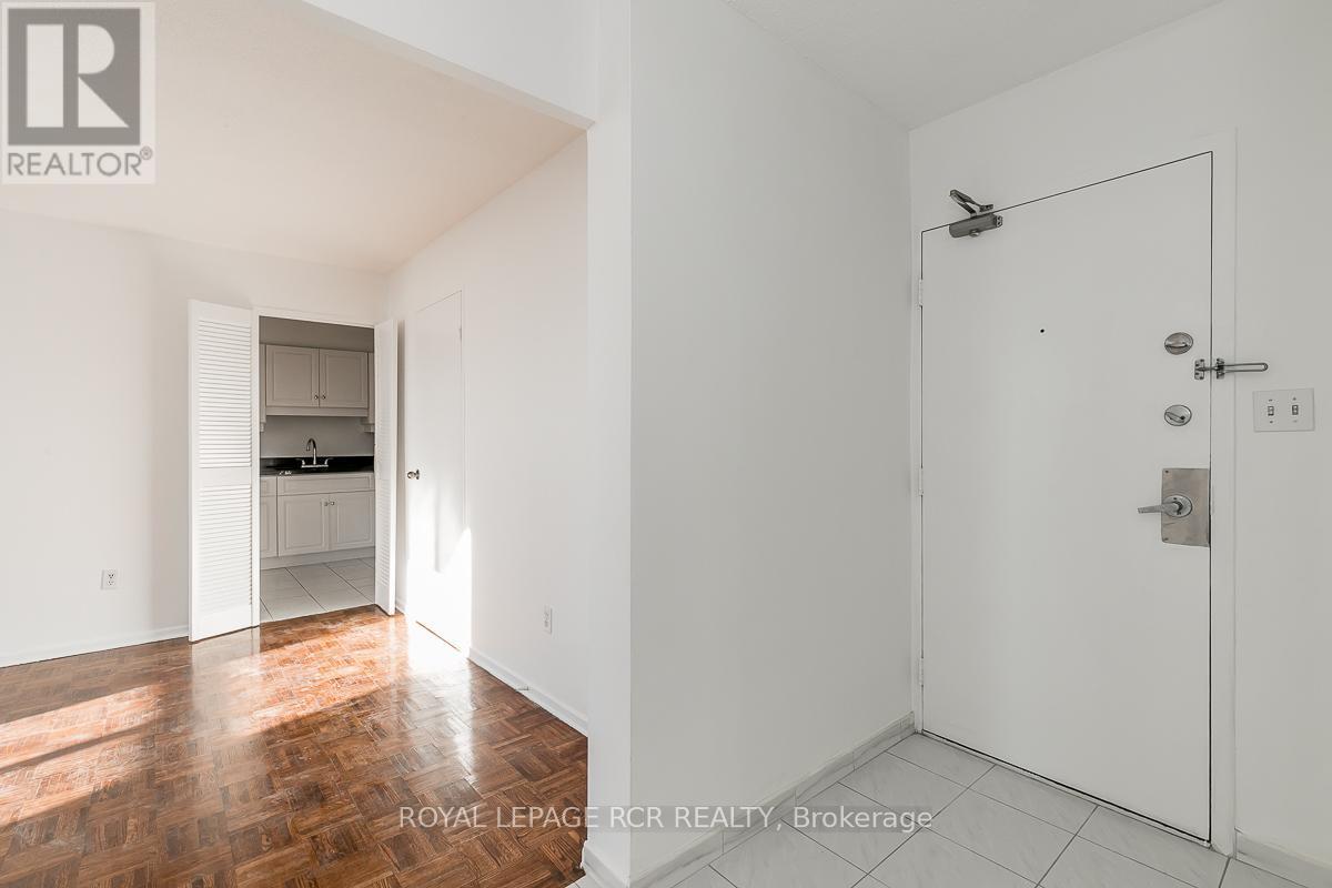 1215 - 5 Shady Golfway, Toronto, Ontario  M3C 3A5 - Photo 7 - C12554636