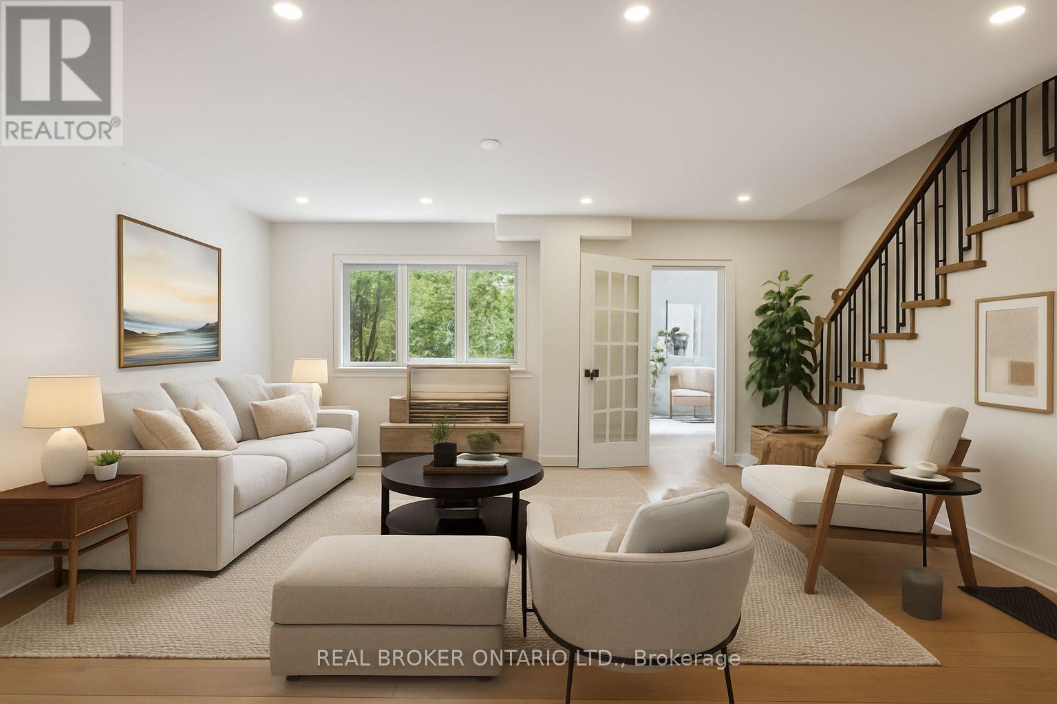 658 DAVENPORT ROAD, Toronto, Ontario