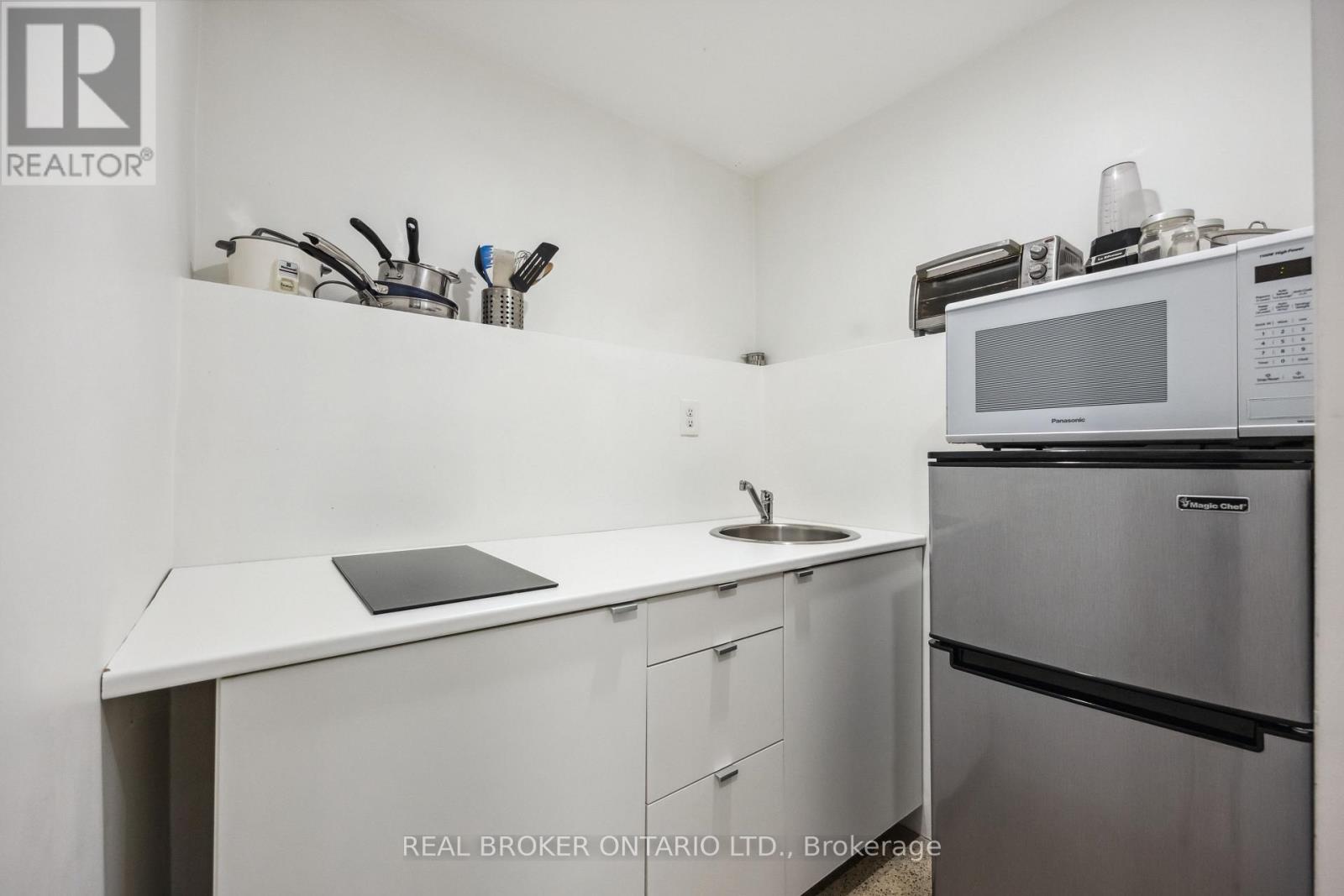 658 Davenport Road, Toronto, Ontario  M5R 1K9 - Photo 33 - C12554640