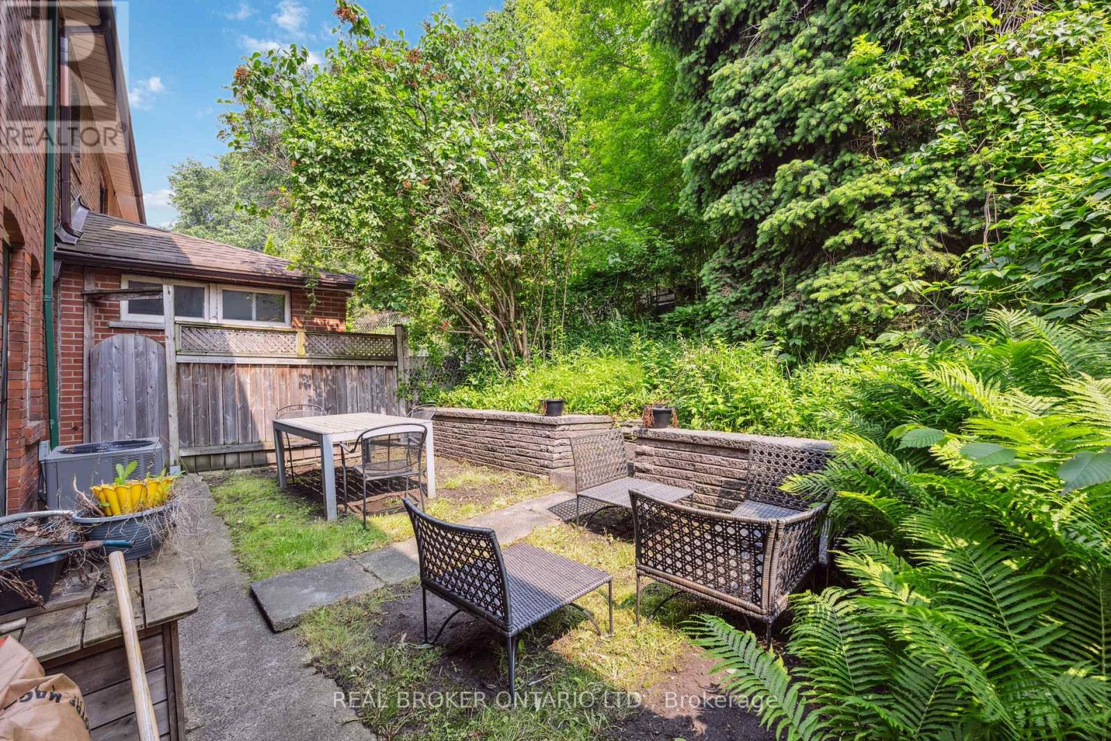 658 Davenport Road, Toronto, Ontario  M5R 1K9 - Photo 36 - C12554640